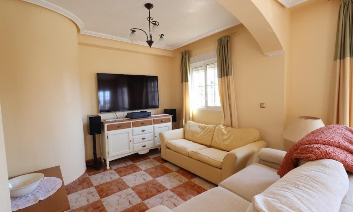 Segunda mano - Semi Detached -
Cabo Roig - Costa Blanca