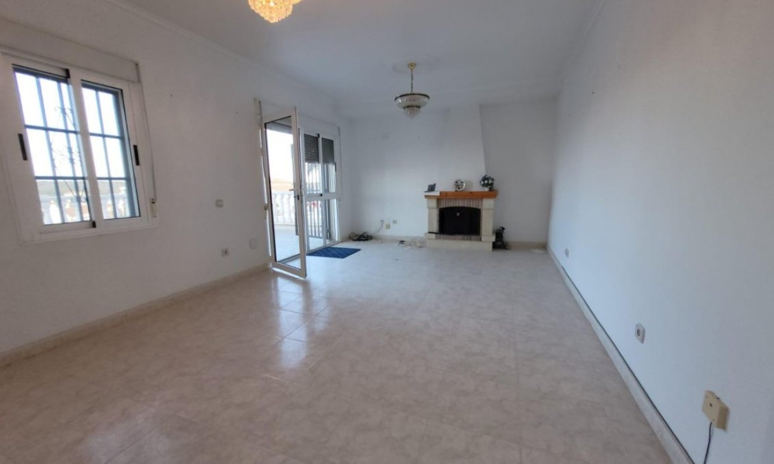 Segunda mano - Villa -
Ciudad Quesada - Costa Blanca