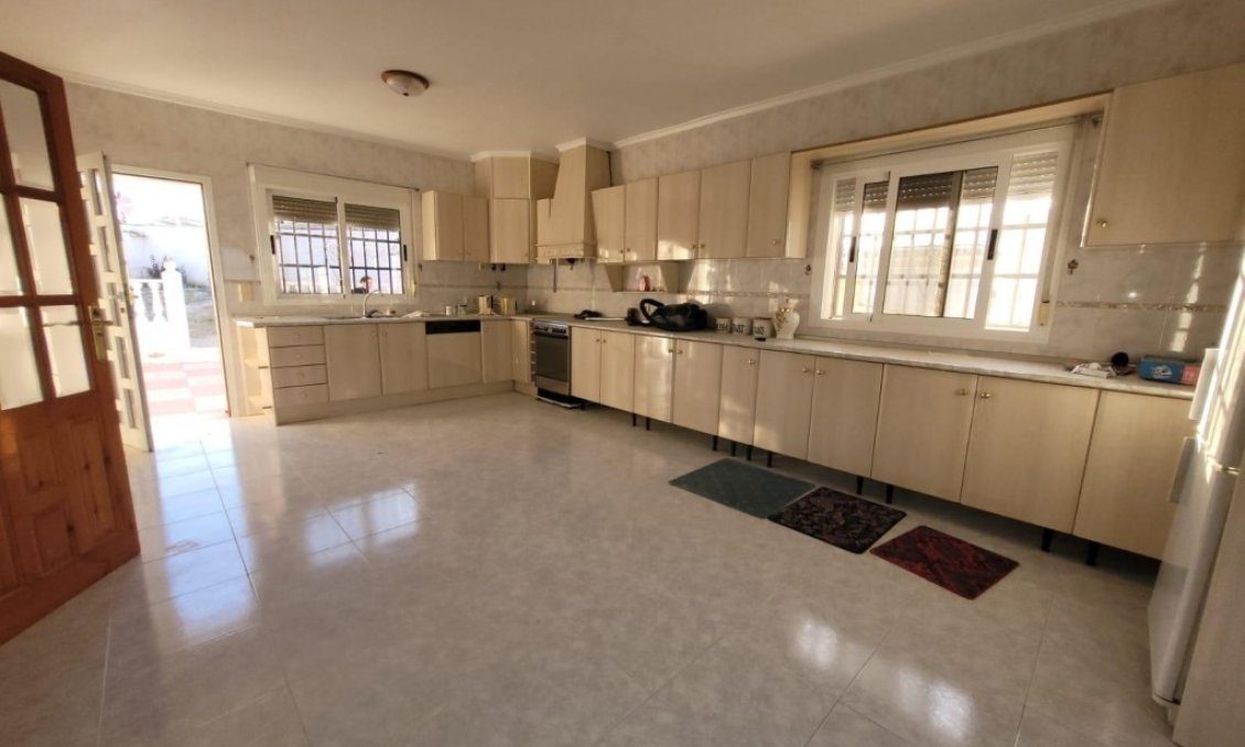 Segunda mano - Villa -
Ciudad Quesada - Costa Blanca