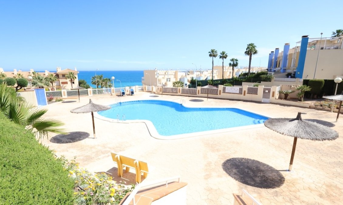 Segunda mano - Apartamento -
Cabo Roig - Costa Blanca