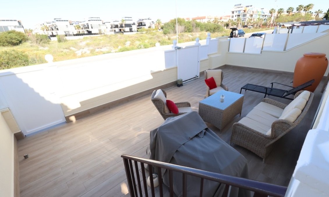 Használt Ingatlanok - Villa -
Cabo Roig - Costa Blanca