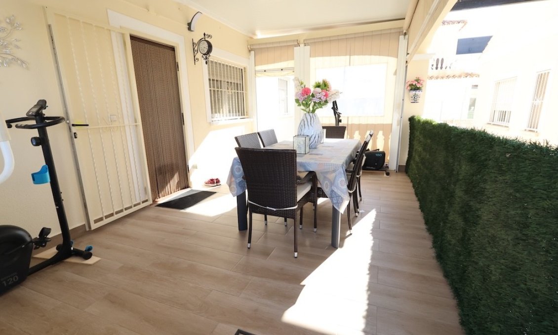 Használt Ingatlanok - Villa -
Cabo Roig - Costa Blanca