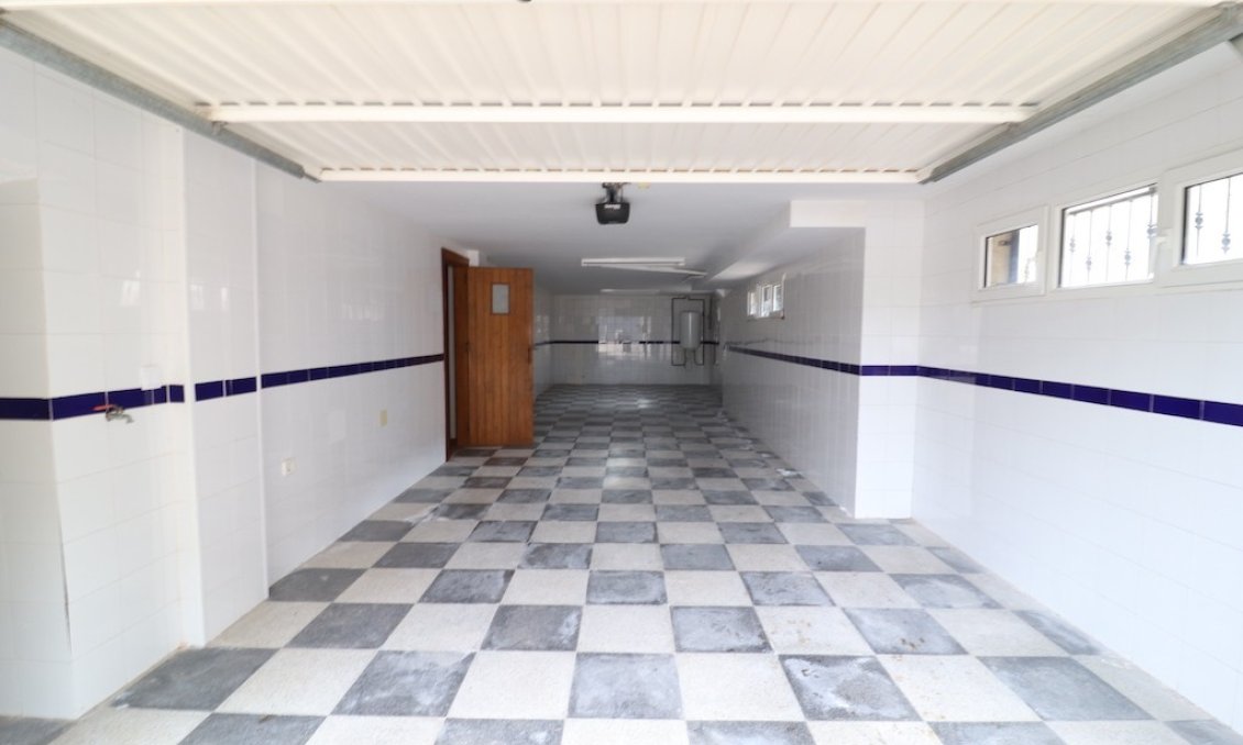 Segunda mano - Villa -
Mil Palmeras - Costa Blanca
