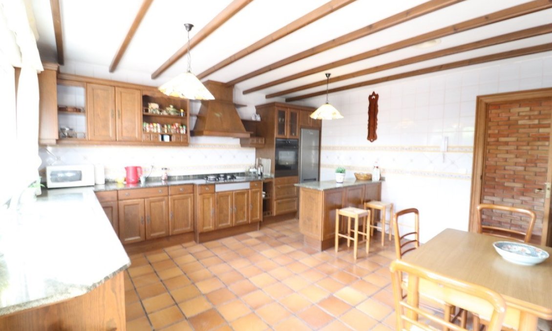 Segunda mano - Villa -
Mil Palmeras - Costa Blanca