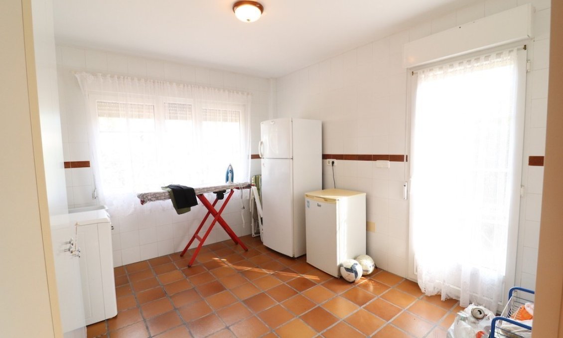 Segunda mano - Villa -
Mil Palmeras - Costa Blanca
