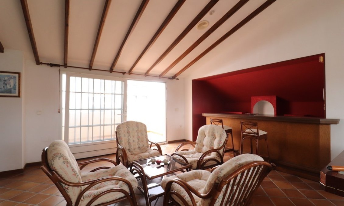 Segunda mano - Villa -
Mil Palmeras - Costa Blanca