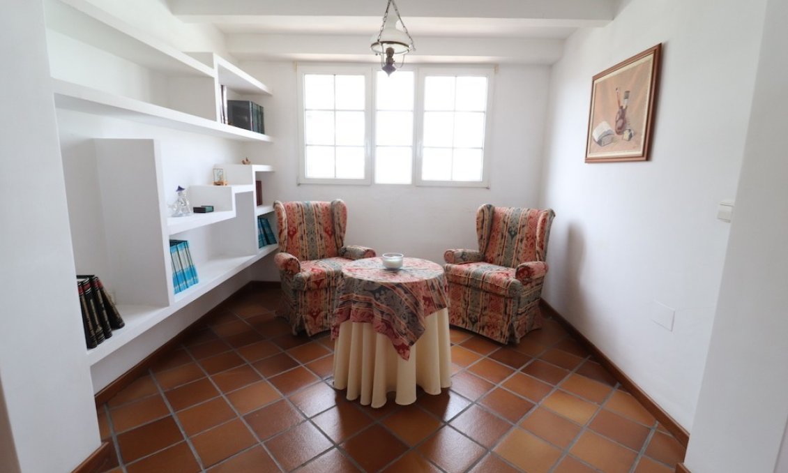 Segunda mano - Villa -
Mil Palmeras - Costa Blanca