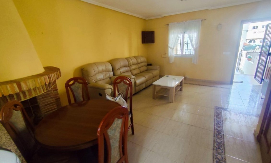 Wiederverkauf - Semi Detached -
Orihuela Costa - Costa Blanca