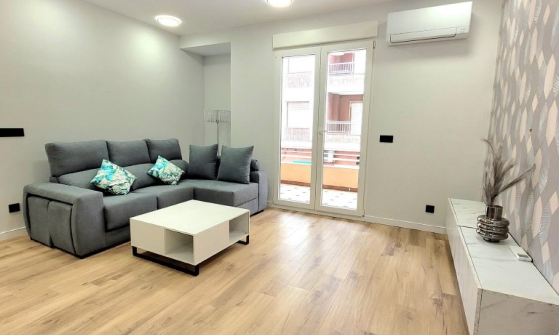 Használt Ingatlanok - Apartman -
Playa del Cura - Costa Blanca