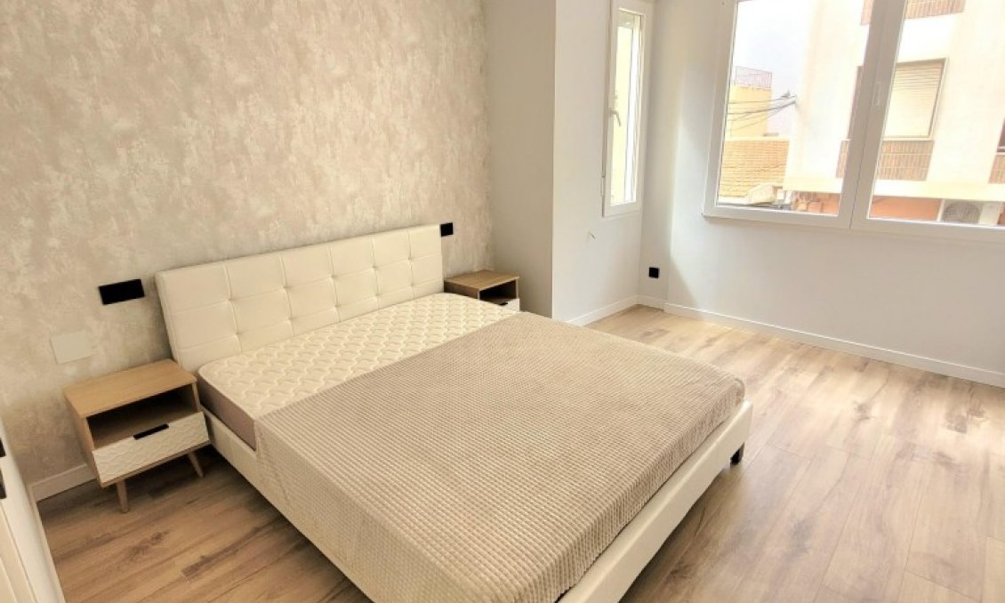 Használt Ingatlanok - Apartman -
Playa del Cura - Costa Blanca