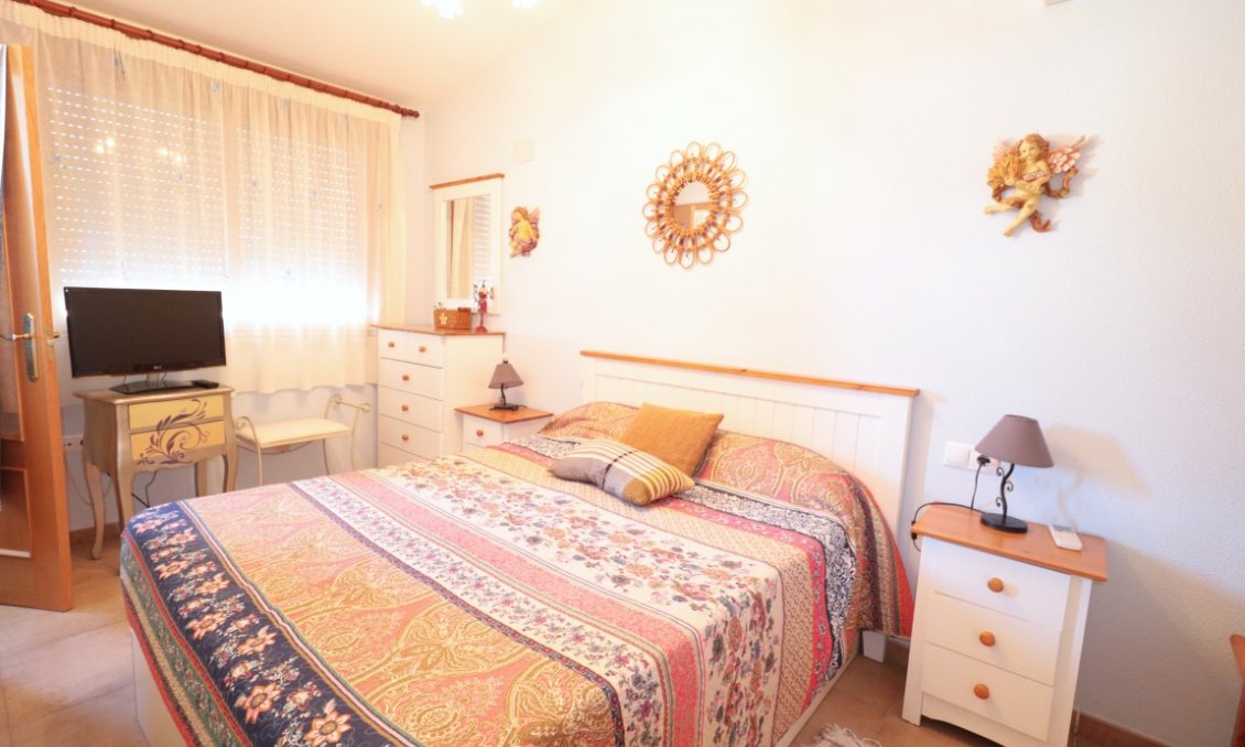 Használt Ingatlanok - Kétszintes lakás -
Torrevieja - Costa Blanca