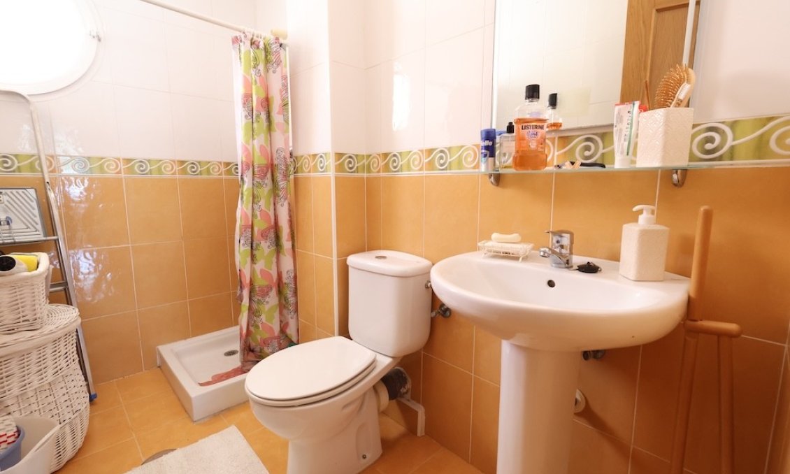 Használt Ingatlanok - Apartman -
Campoamor - Costa Blanca