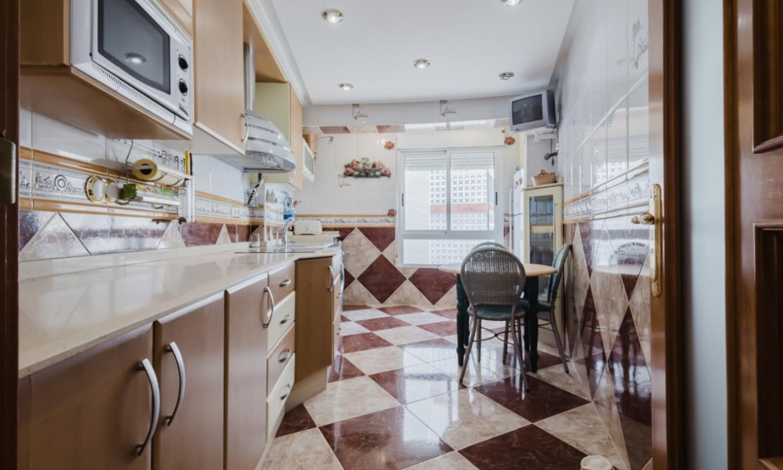 Segunda mano - Apartamento -
Playa De Los Naufragos - Costa Blanca