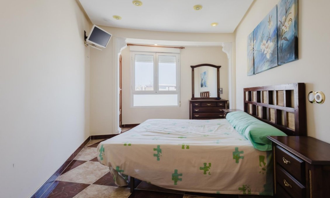 Segunda mano - Apartamento -
Playa De Los Naufragos - Costa Blanca