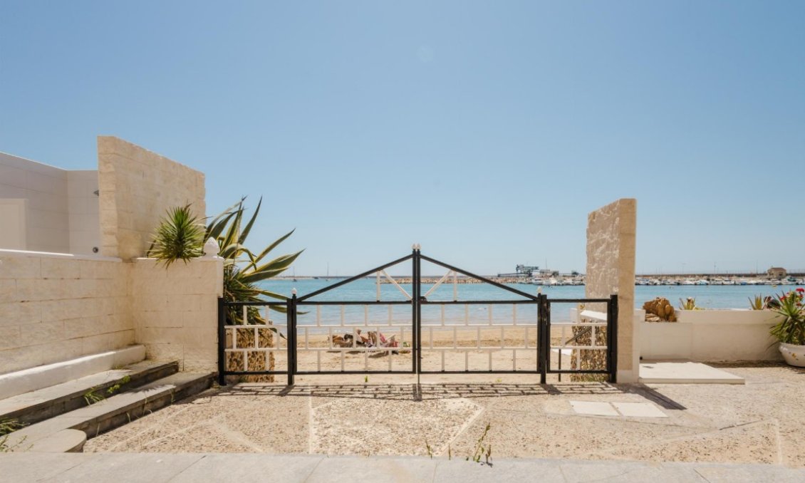 Segunda mano - Apartamento -
Playa De Los Naufragos - Costa Blanca