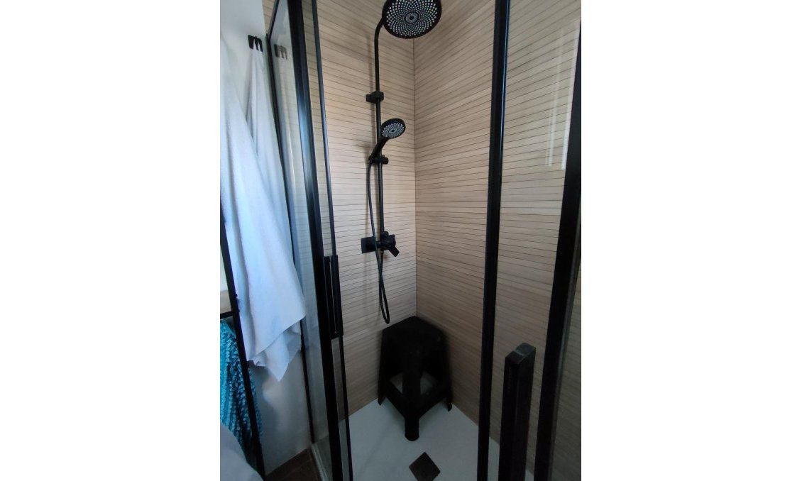 Segunda mano - Apartamento -
Torrevieja - La Mata
