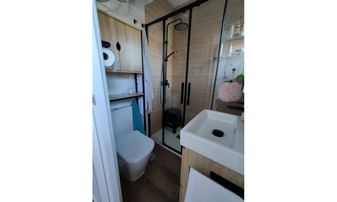 Segunda mano - Apartamento -
Torrevieja - La Mata