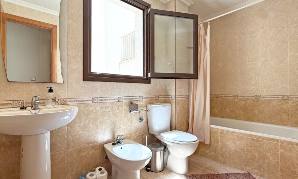 Segunda mano - Apartamento -
Torrevieja - Costa Blanca