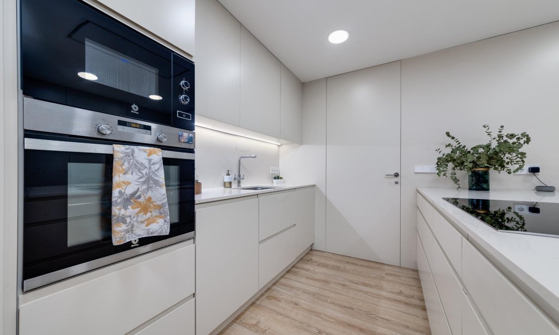 Segunda mano - Apartamento -
Torrevieja - Playa del Cura