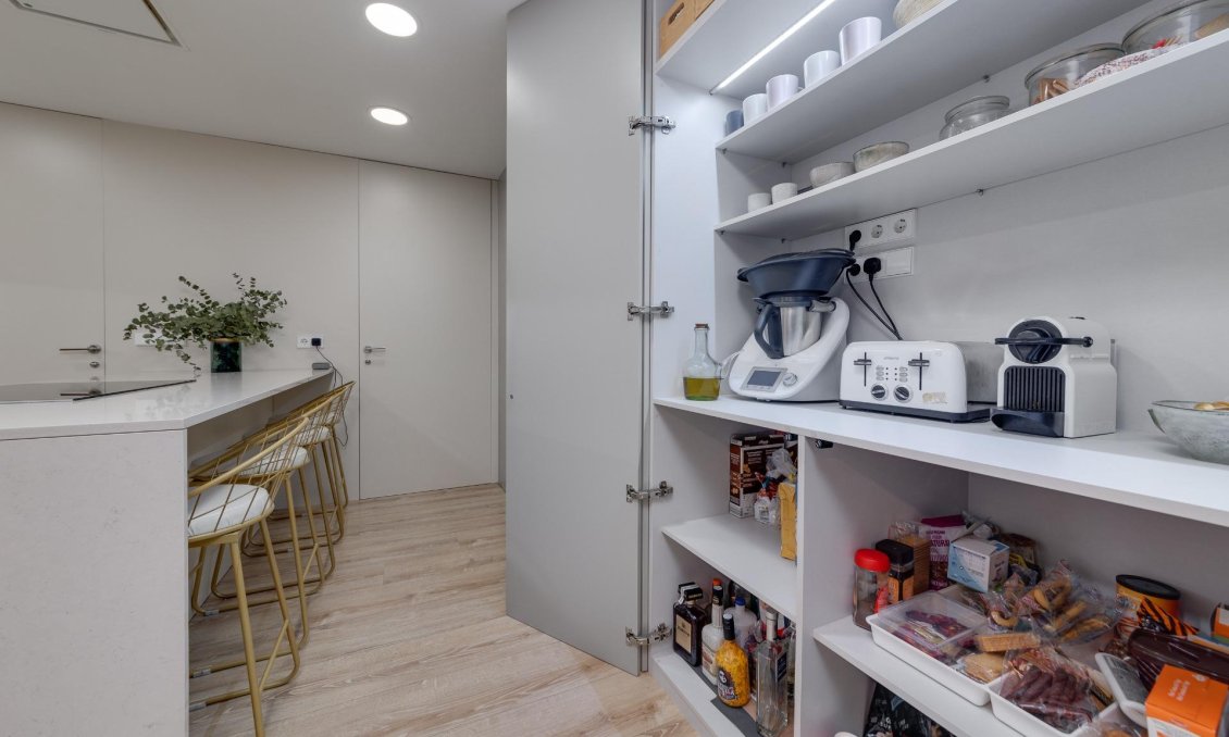Segunda mano - Apartamento -
Torrevieja - Playa del Cura