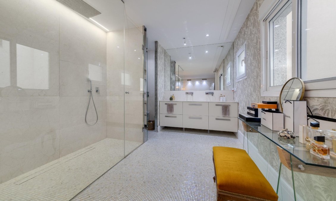 Segunda mano - Apartamento -
Torrevieja - Playa del Cura