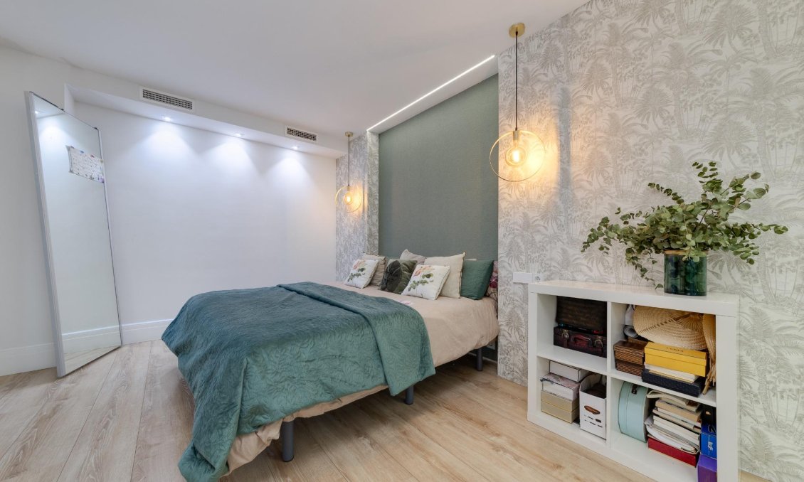 Segunda mano - Apartamento -
Torrevieja - Playa del Cura