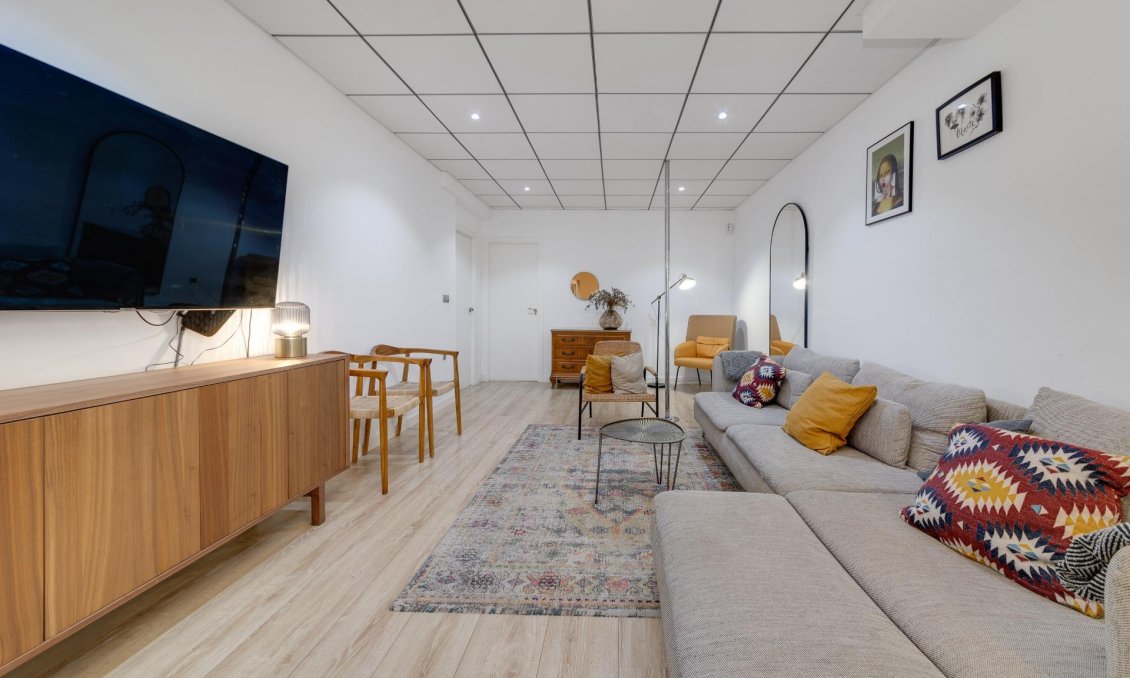 Segunda mano - Apartamento -
Torrevieja - Playa del Cura