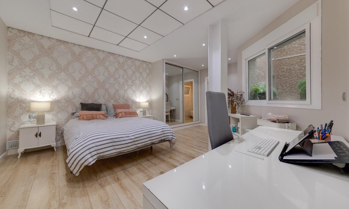 Segunda mano - Apartamento -
Torrevieja - Playa del Cura