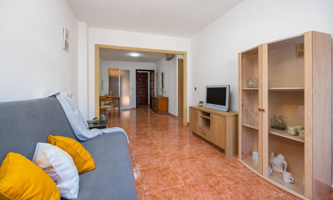 Segunda mano - Apartamento -
Torrevieja - Playa De Los Naufragos