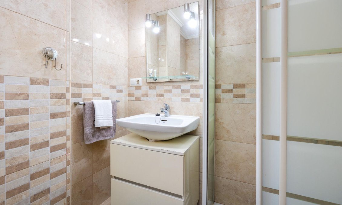 Segunda mano - Apartamento -
Torrevieja - Playa De Los Naufragos