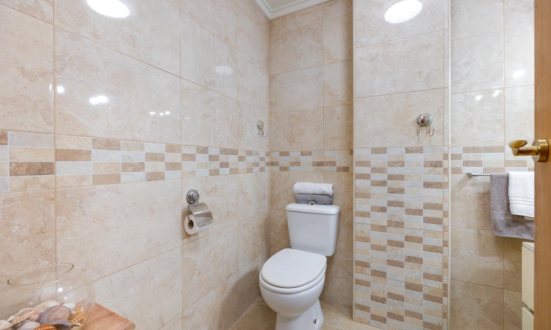 Segunda mano - Apartamento -
Torrevieja - Playa De Los Naufragos