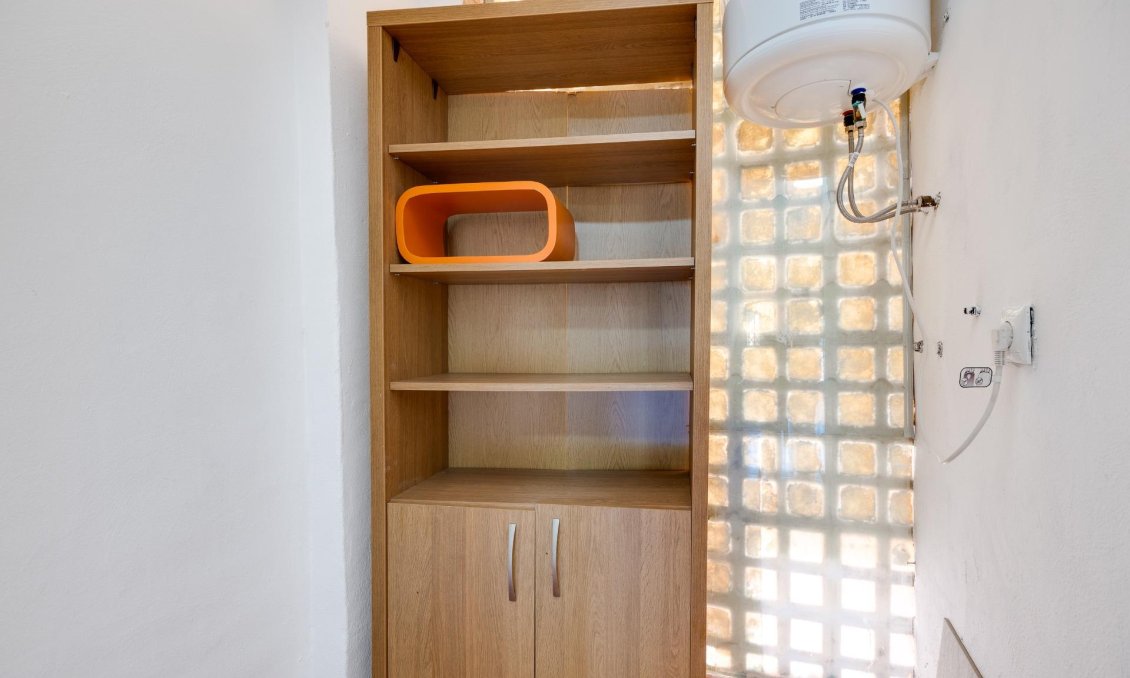 Segunda mano - Apartamento -
Torrevieja - Playa De Los Naufragos