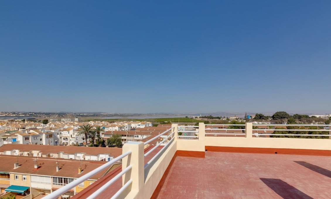 Segunda mano - Apartamento -
Torrevieja - Playa De Los Naufragos