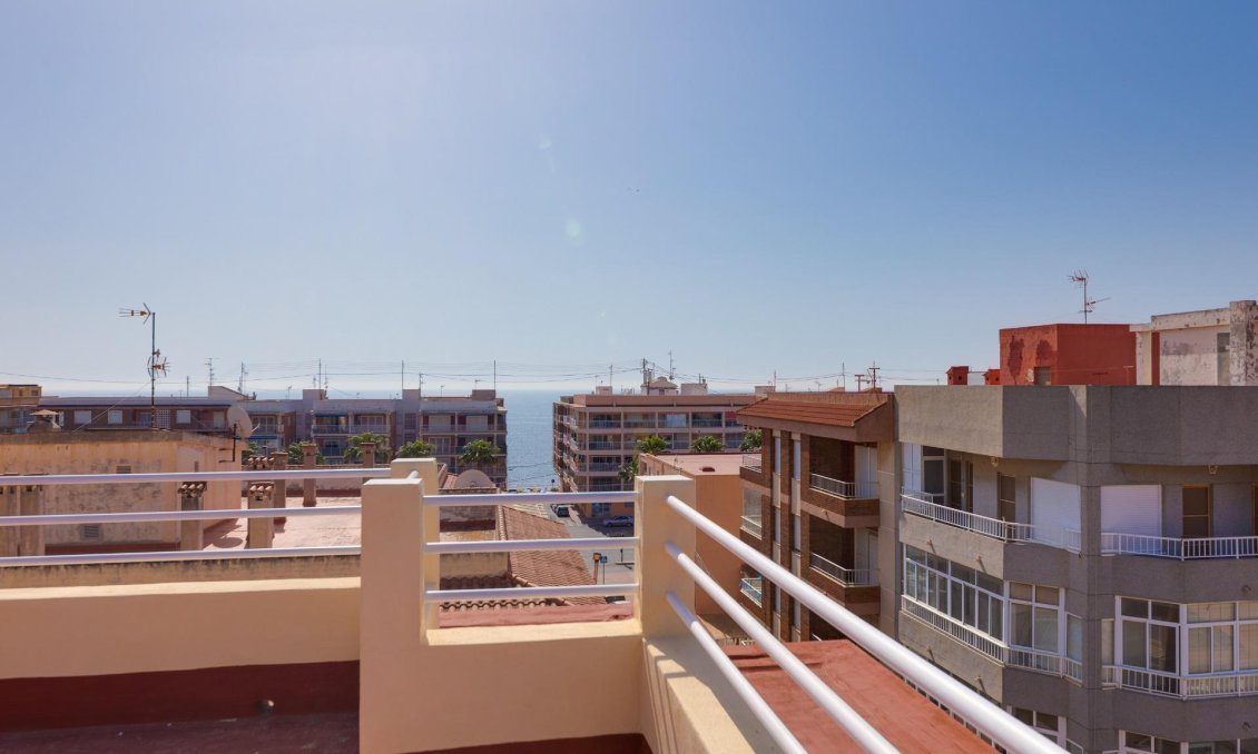 Segunda mano - Apartamento -
Torrevieja - Playa De Los Naufragos