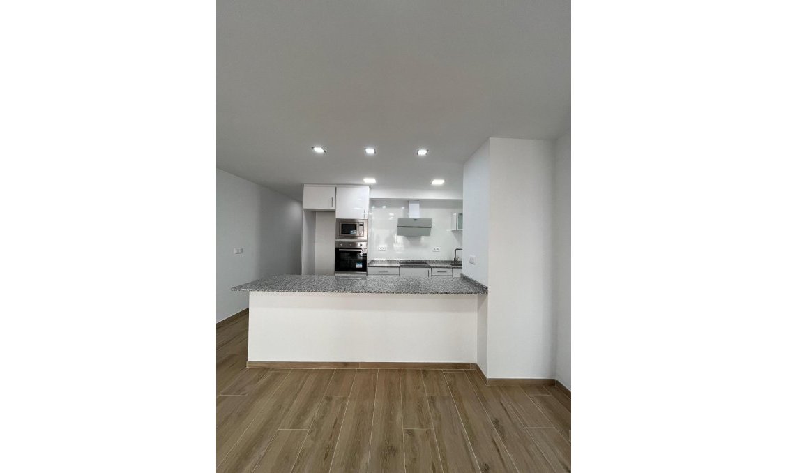 Segunda mano - Apartamento -
Torrevieja - La Mata
