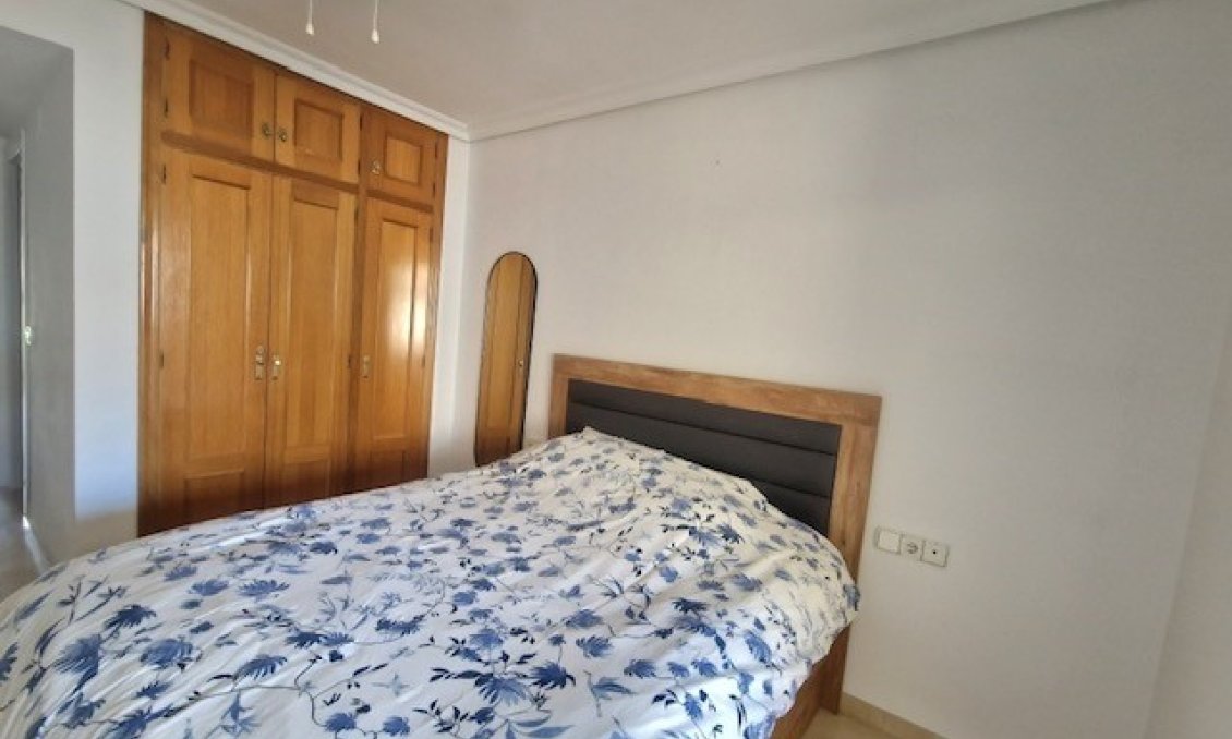 Wiederverkauf - Wohnung -
Albir - Costa Blanca
