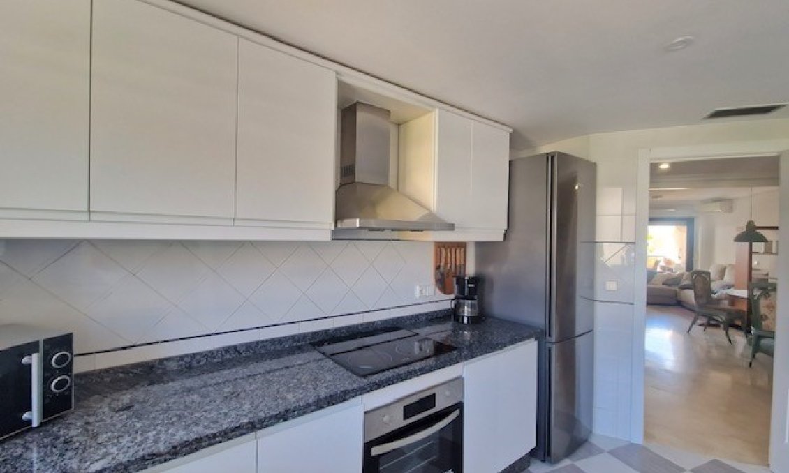 Wiederverkauf - Wohnung -
Albir - Costa Blanca
