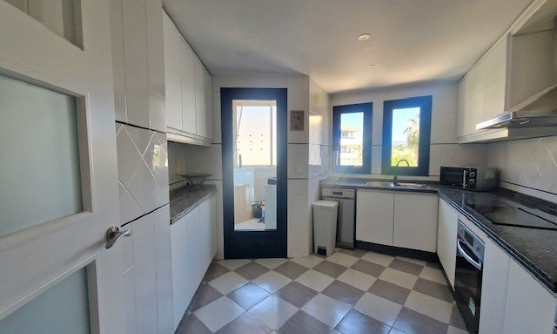 Wiederverkauf - Wohnung -
Albir - Costa Blanca