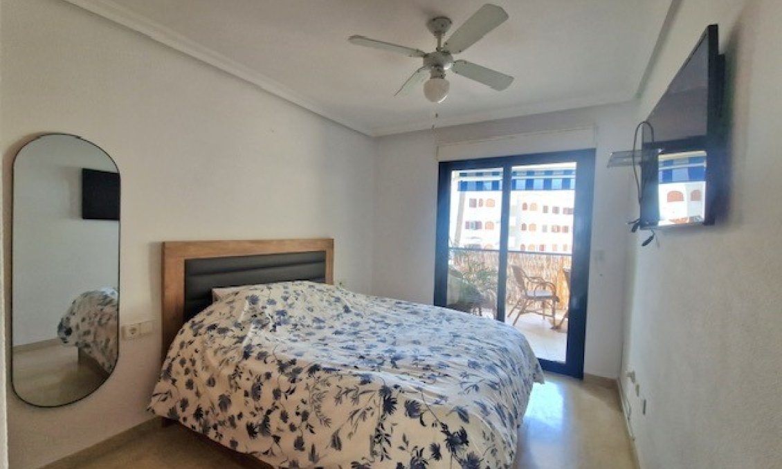 Wiederverkauf - Wohnung -
Albir - Costa Blanca