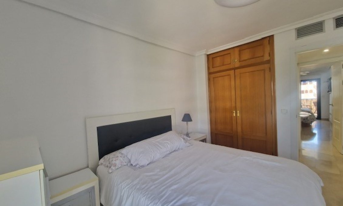 Wiederverkauf - Wohnung -
Albir - Costa Blanca