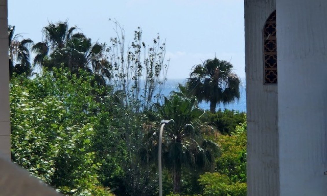 Wiederverkauf - Wohnung -
Albir - Costa Blanca