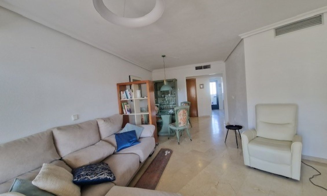 Wiederverkauf - Wohnung -
Albir - Costa Blanca