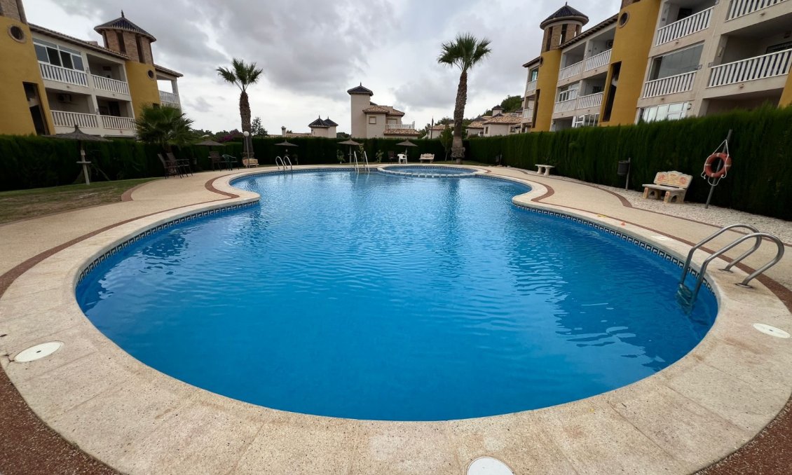 Segunda mano - Villa -
Orihuela - Inland