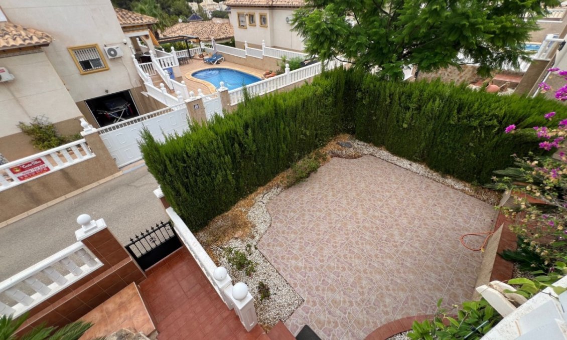 Segunda mano - Villa -
Orihuela - Inland