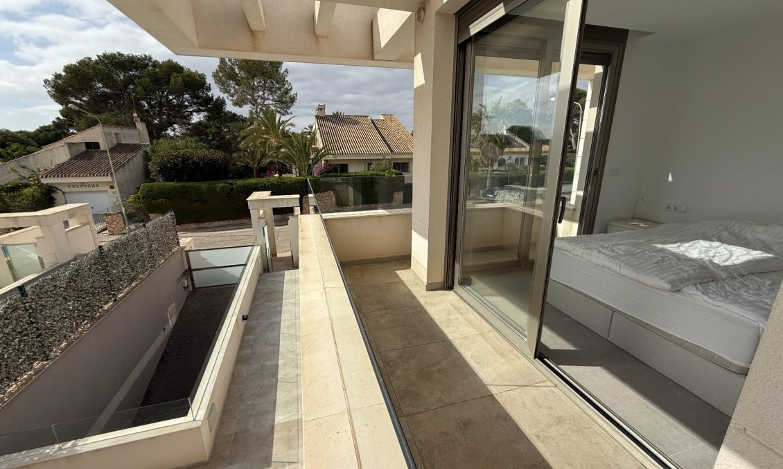 Segunda mano - Villa -
Orihuela - Inland