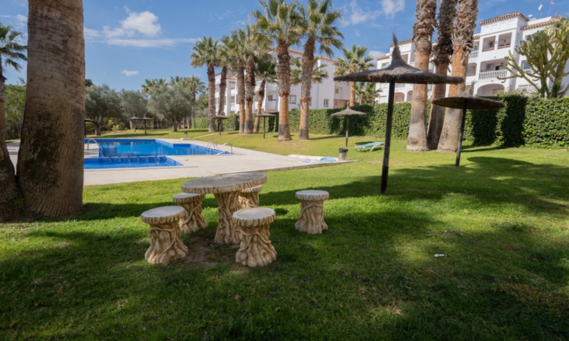 Segunda mano - Apartamento -
Orihuela - Inland