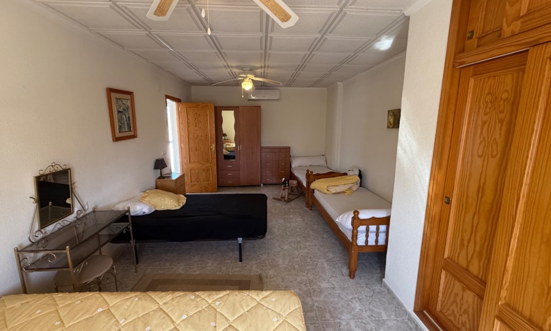Segunda mano - Villa -
Torrevieja - Costa Blanca