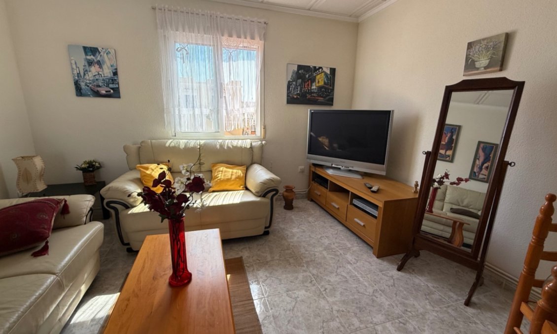 Segunda mano - Villa -
Torrevieja - Costa Blanca