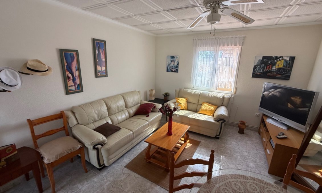 Segunda mano - Villa -
Torrevieja - Costa Blanca