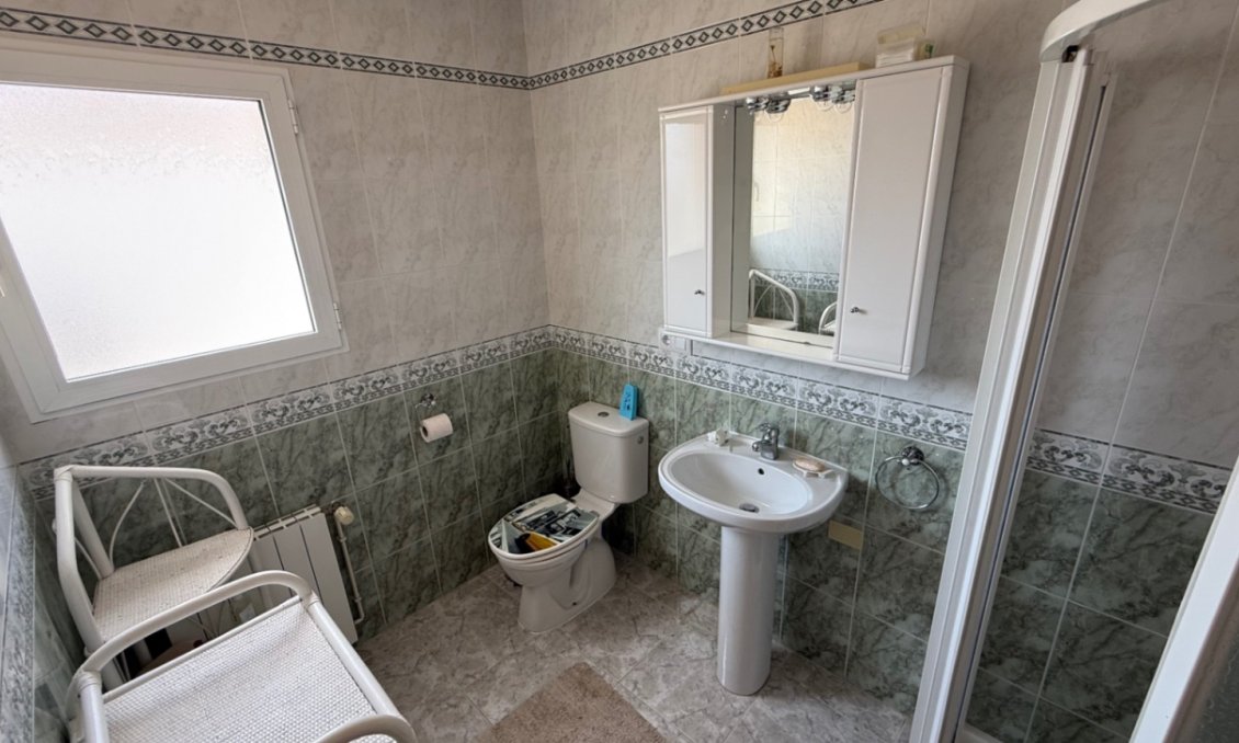 Segunda mano - Villa -
Torrevieja - Costa Blanca